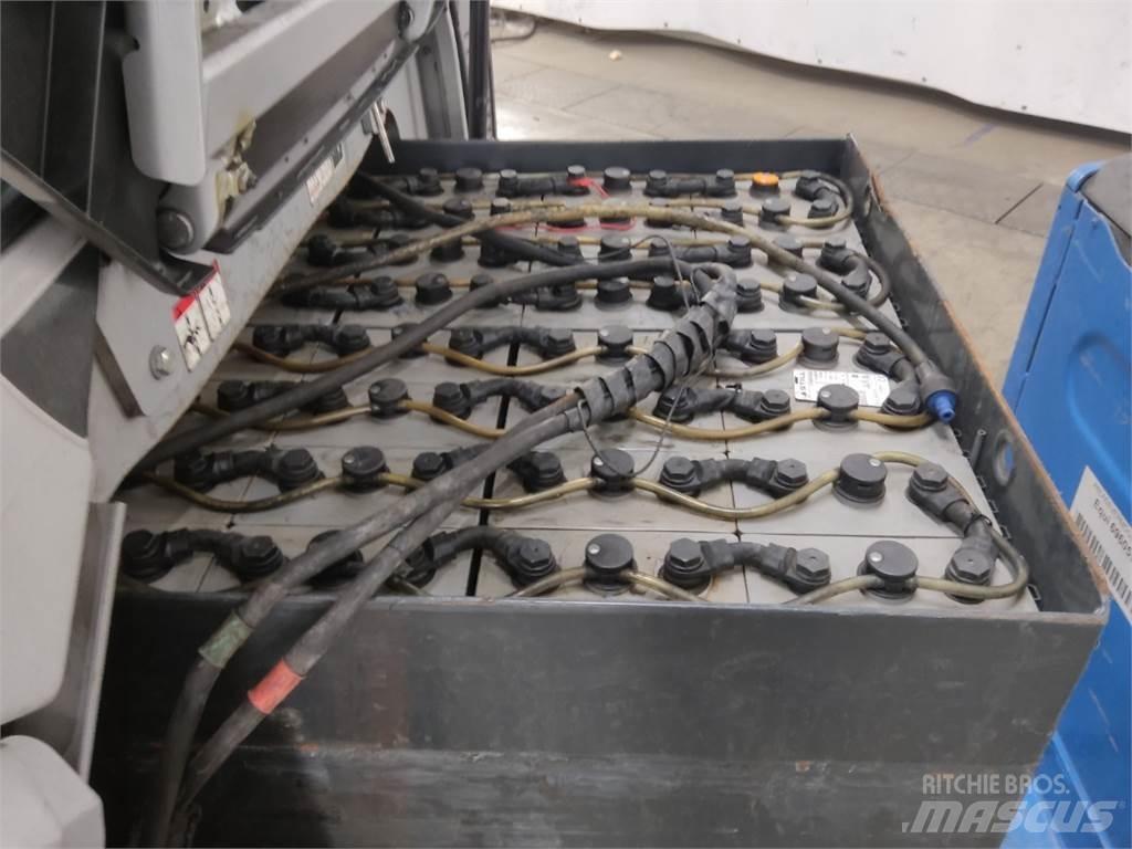 Still RX60-35 Electric forklift trucks