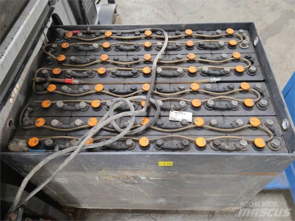 Still RX60-35 Electric forklift trucks