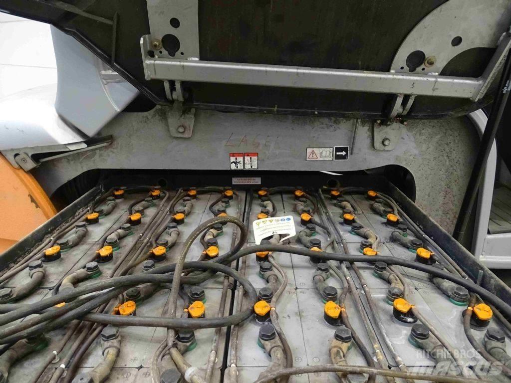 Still RX60-40 Electric forklift trucks
