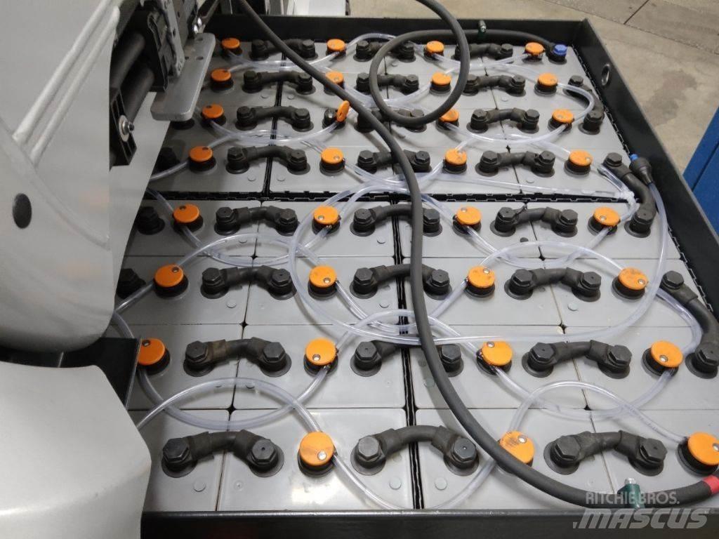 Still RX60-40/600 Electric forklift trucks