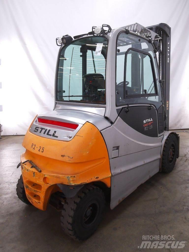 Still RX60-45/600 Electric forklift trucks