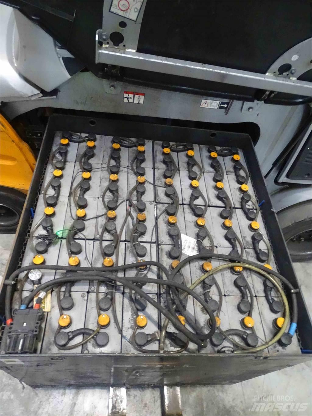 Still RX60-50 Electric forklift trucks