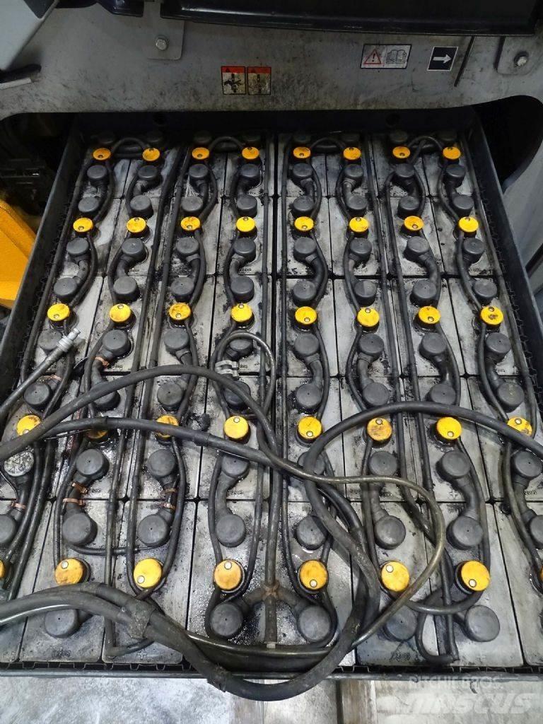 Still RX60-50/600 Electric forklift trucks