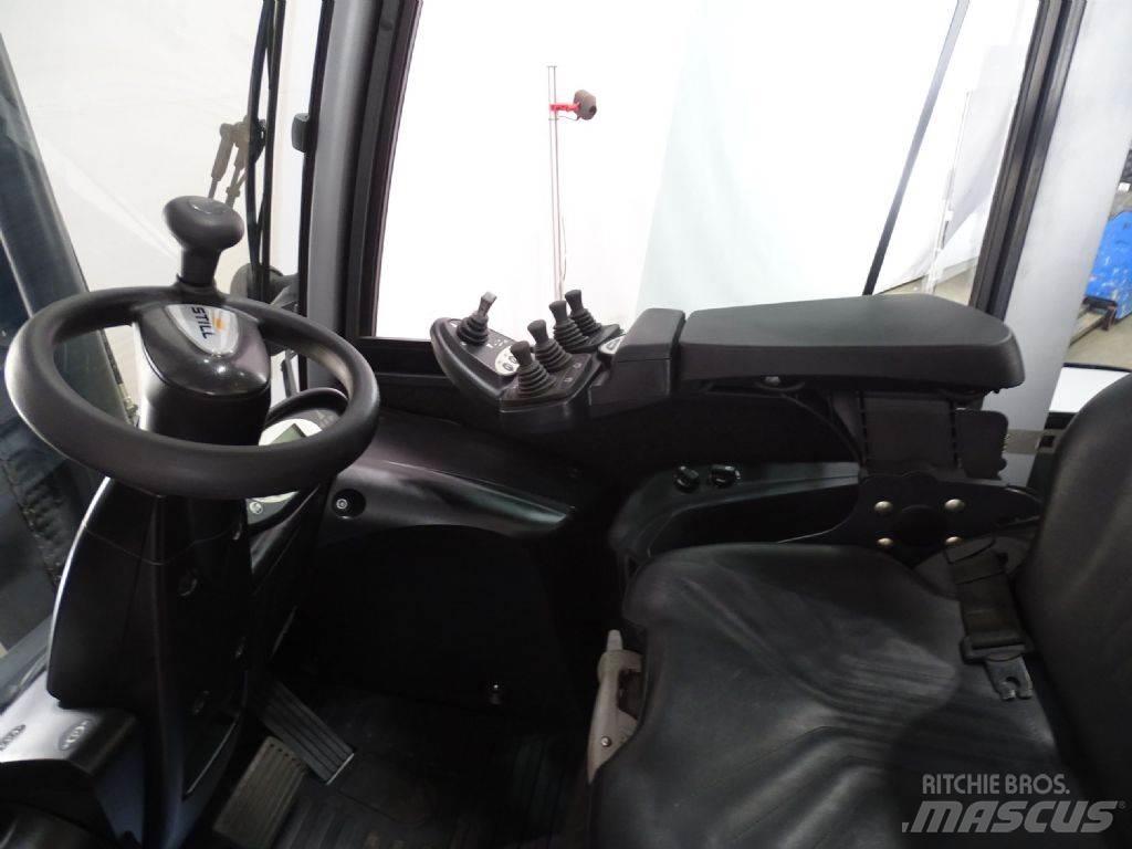 Still RX70-70 Diesel trucks
