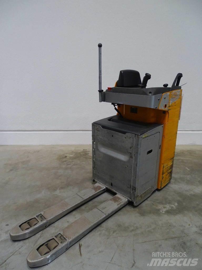 Still SXH20 Low lifter