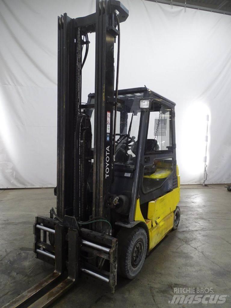 Toyota 7FBMF25 Electric forklift trucks