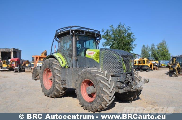 CLAAS Axion 870 Tractors