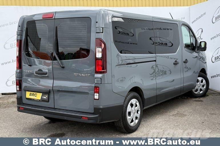 Renault Trafic Mini bus