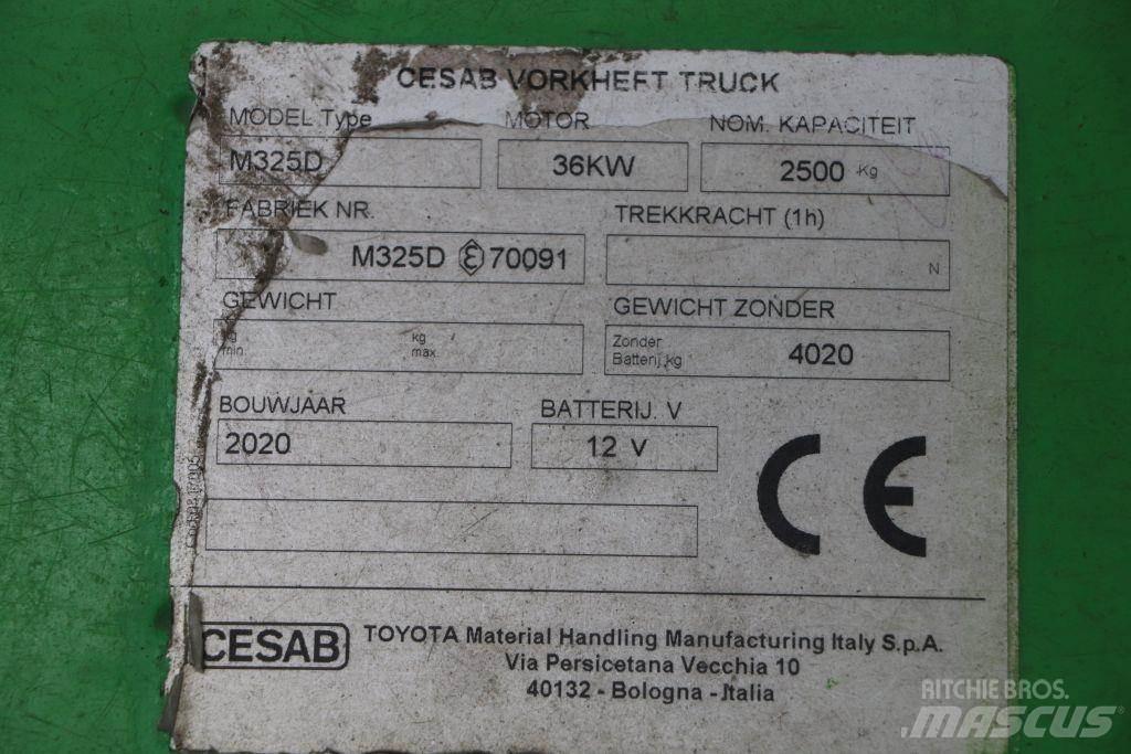 Cesab M325D Diesel trucks