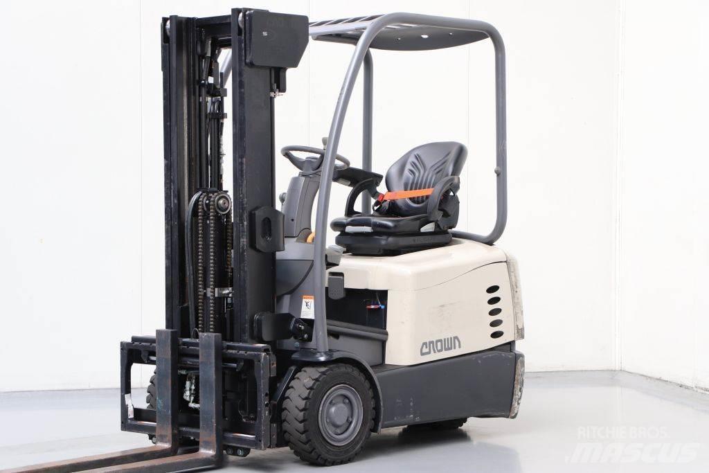 Crown SC5310-1.3 Electric forklift trucks