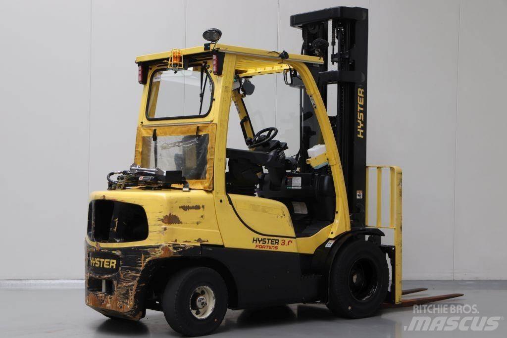 Hyster H3.0FT LPG trucks