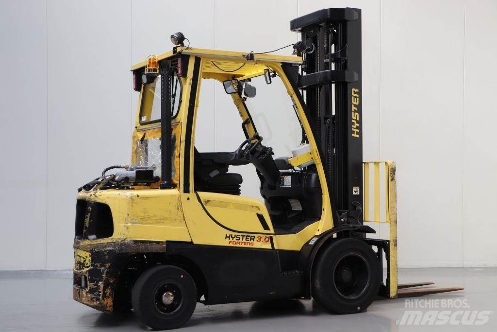 Hyster H3.0FT LPG trucks