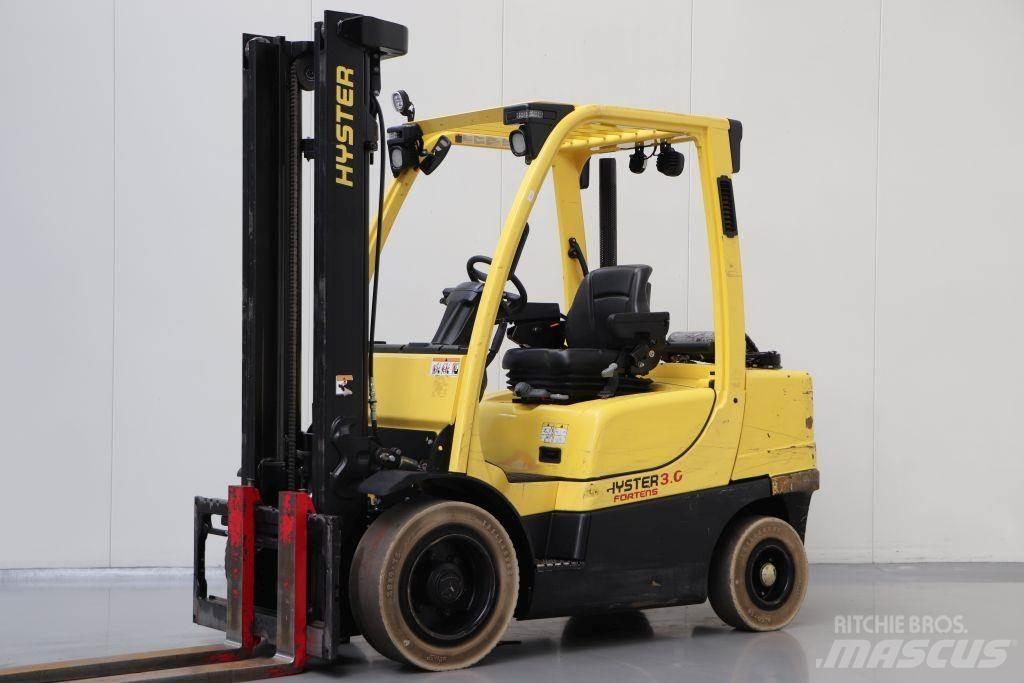 Hyster H3.0FT LPG trucks