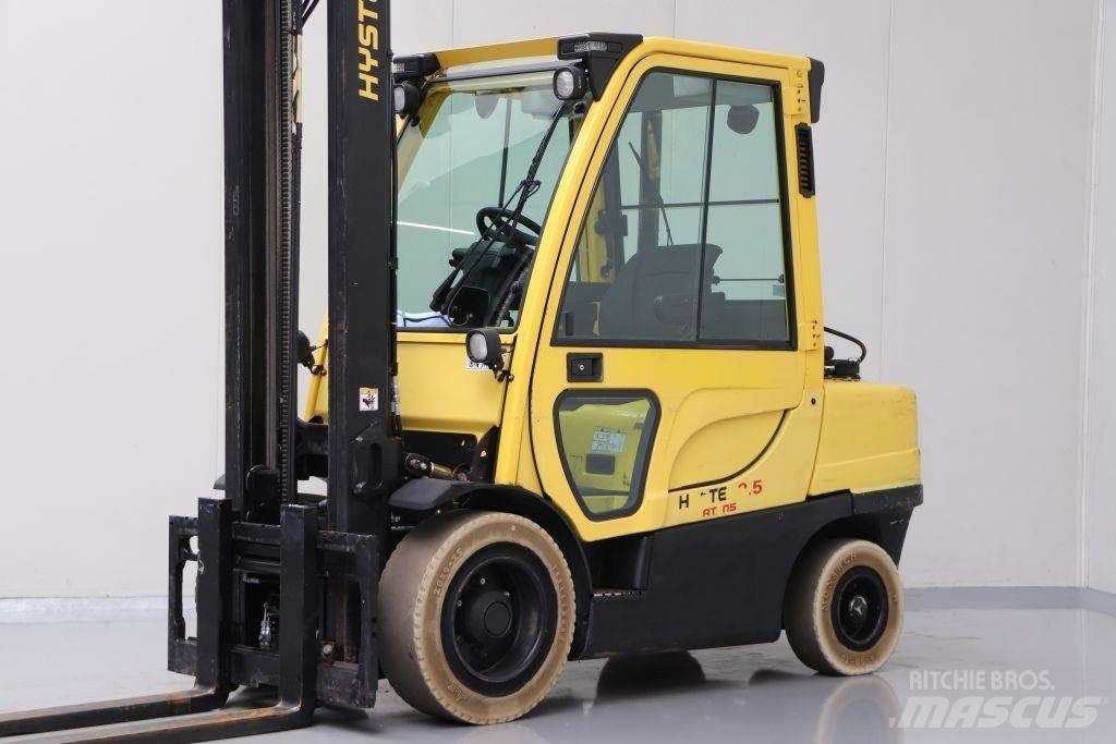 Hyster H3.5FT LPG trucks