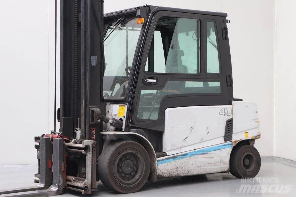 Hyundai 40B-9 Electric forklift trucks