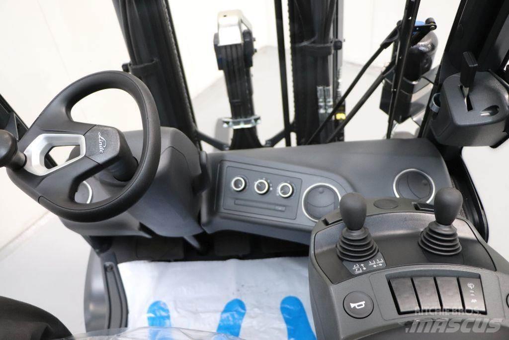 Linde H25D-01 Diesel trucks
