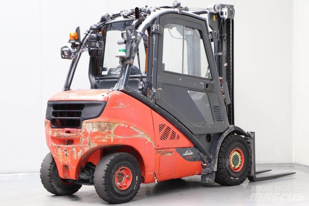 Linde H30D-02 Diesel trucks