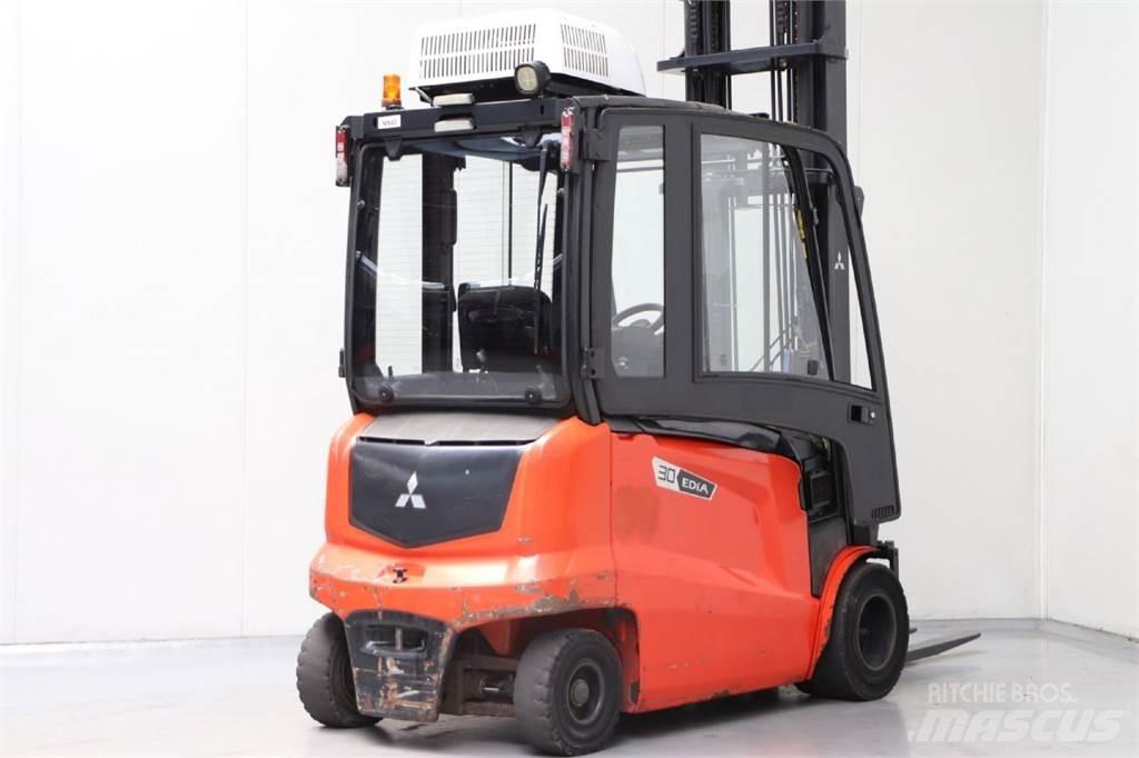 Mitsubishi FB30N Electric forklift trucks