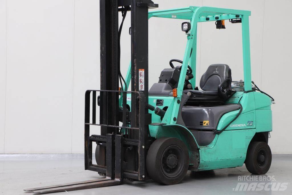 Mitsubishi FG25NT LPG trucks