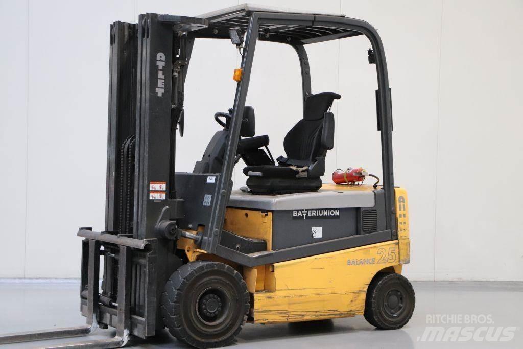 Nissan 1Q2L25T Electric forklift trucks