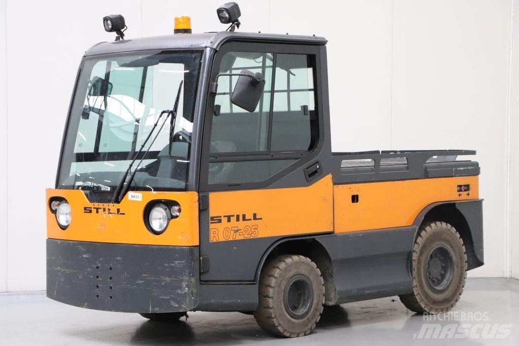 Still R07-25 Tow truck