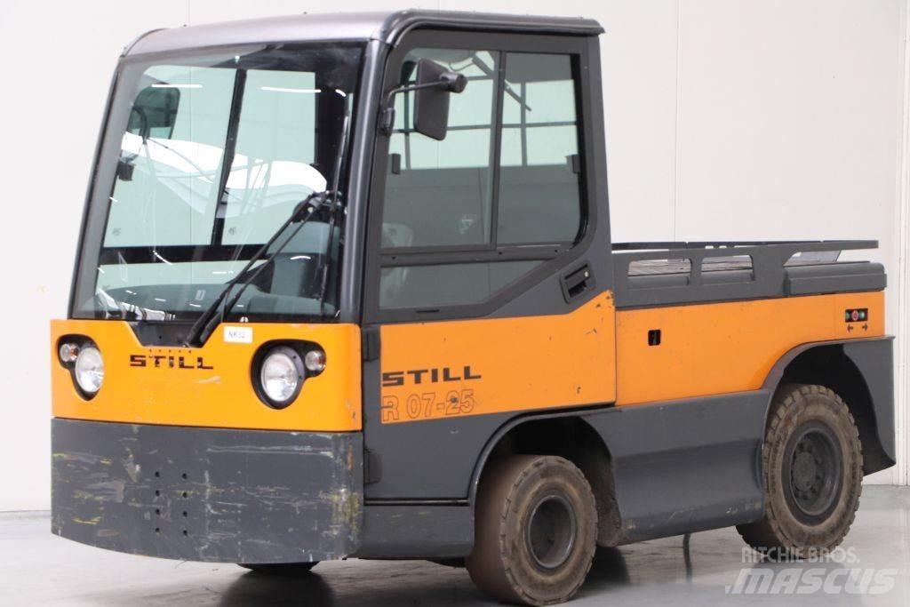 Still R07-25 Tow truck