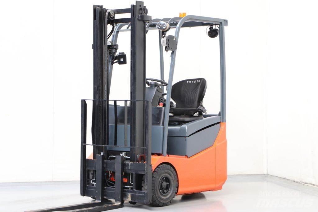 Toyota 7FBEST13 Electric forklift trucks