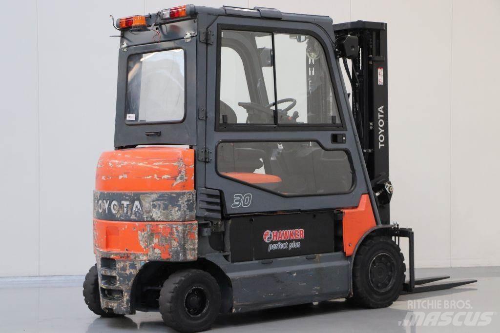 Toyota 7FBMF30 Electric forklift trucks