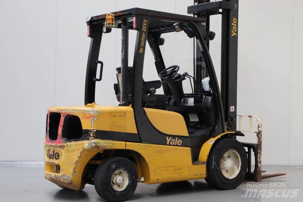 Yale GDP35VX Diesel trucks
