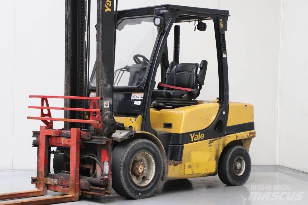 Yale GDP35VX Diesel trucks