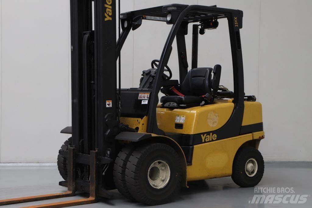 Yale GLP25VX LPG trucks