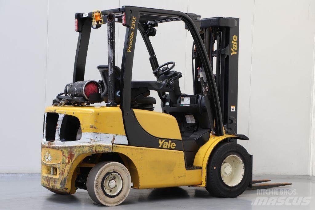 Yale GLP25VX LPG trucks