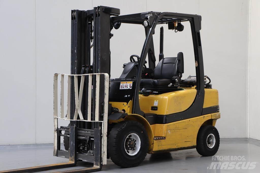 Yale GLP25VX LPG trucks