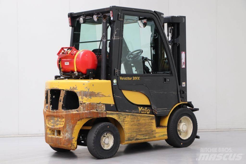 Yale GLP30VX LPG trucks