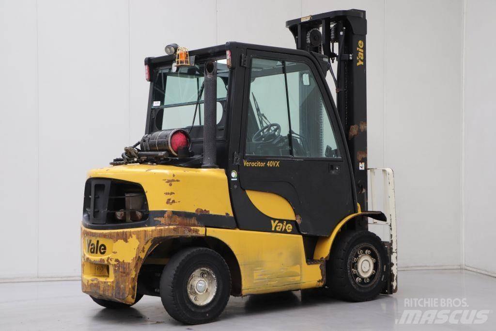 Yale GLP40VX5 LPG trucks