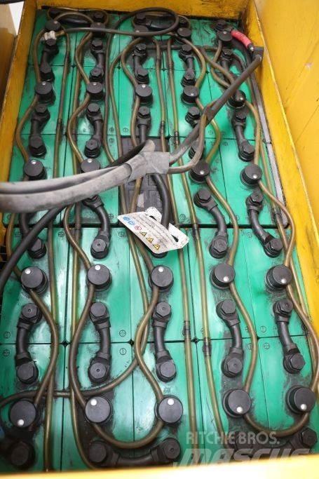 Yale MTC13 High lift order picker