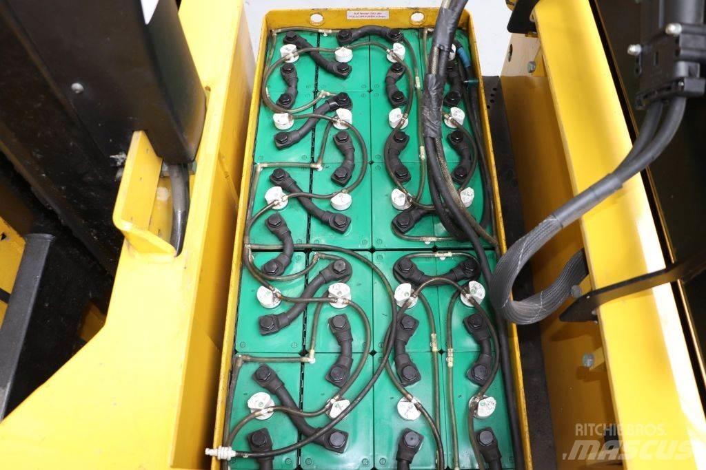 Yale MTC13 High lift order picker