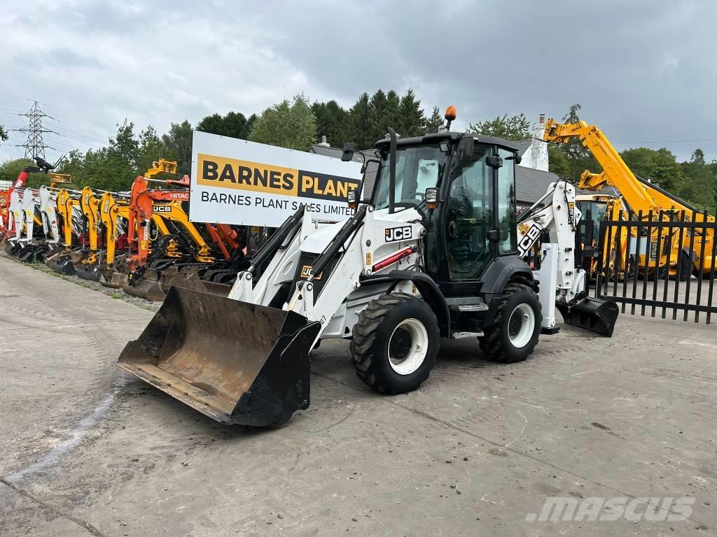 JCB 3 CX Backhoe