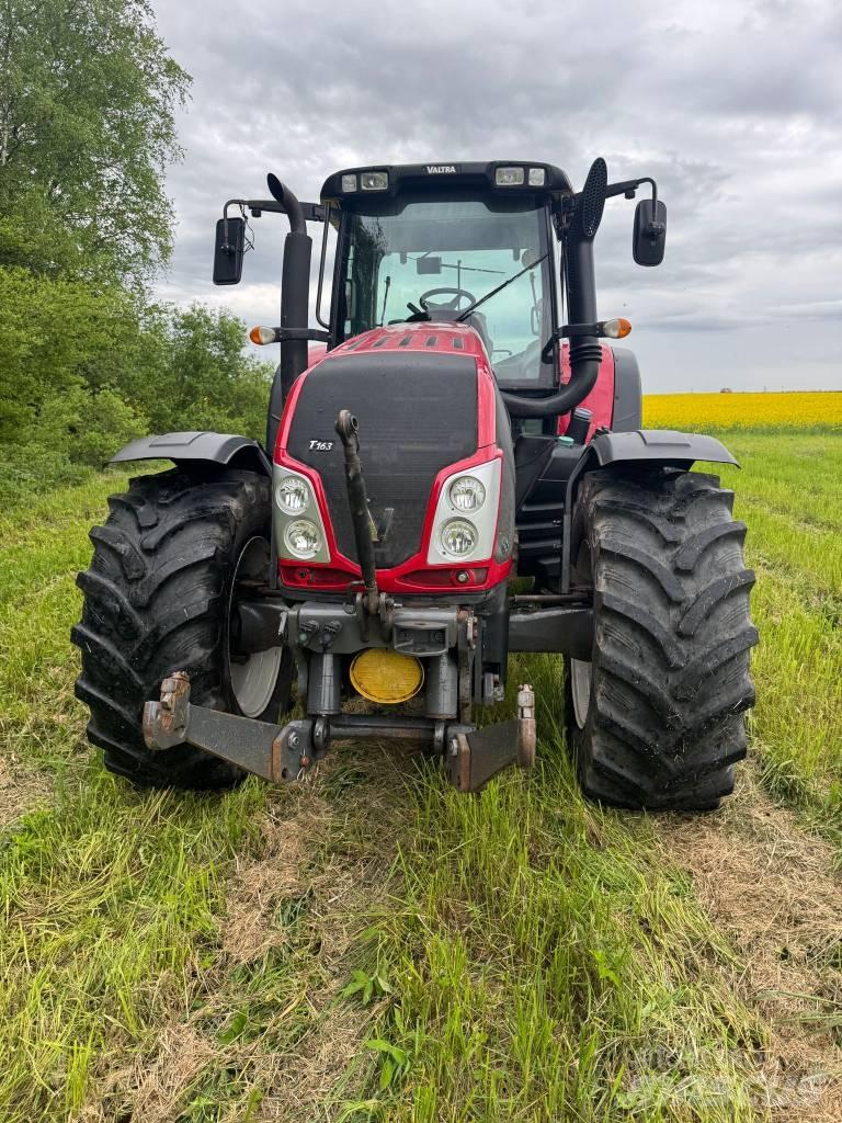 Valtra T 163 EV GPS Tractors