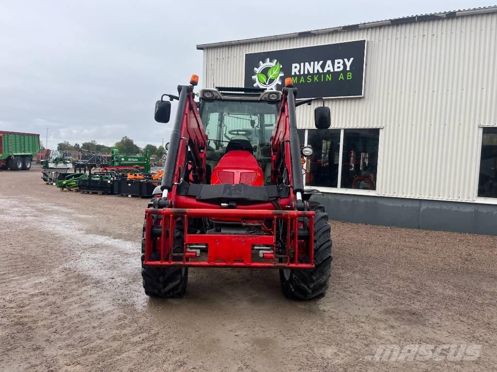 Massey Ferguson 5613 Tractors