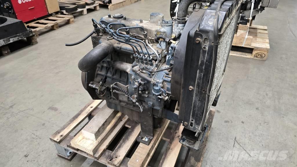 Kubota V1305-E Engines