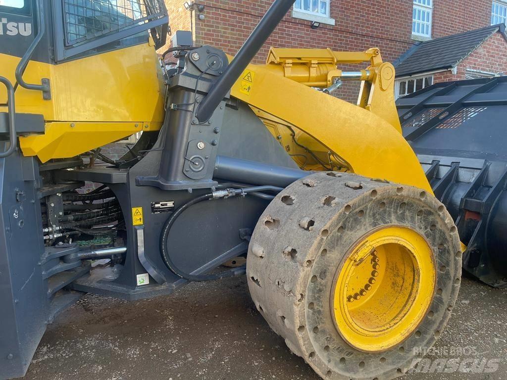 Komatsu WA 470 Wheel loaders