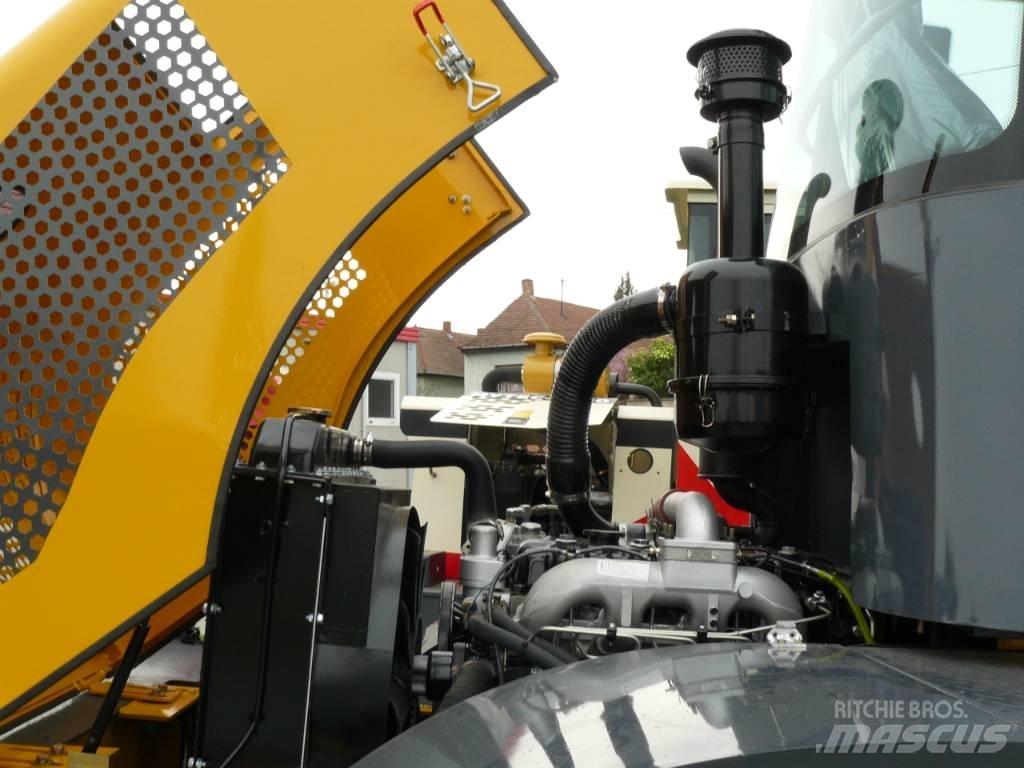 Hytec ZL25 Wheel loaders