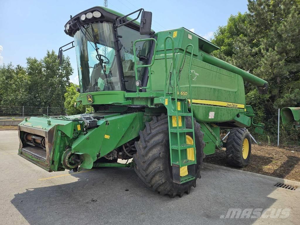 John Deere W 650 i Combine harvesters