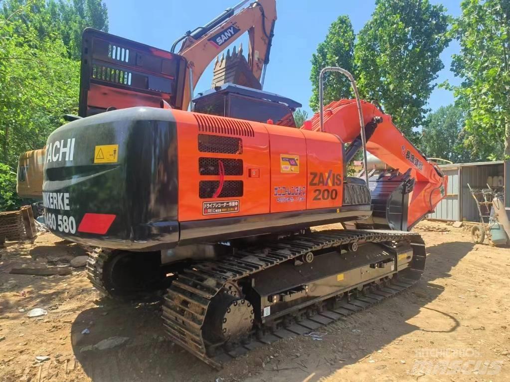 Hitachi ZX200 Crawler excavators