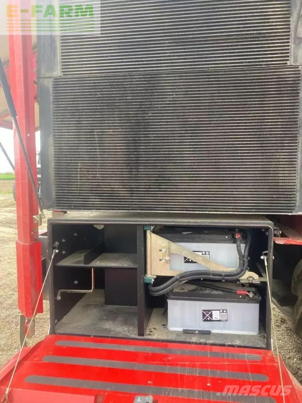 Holmer t4-30 Beet harvesters