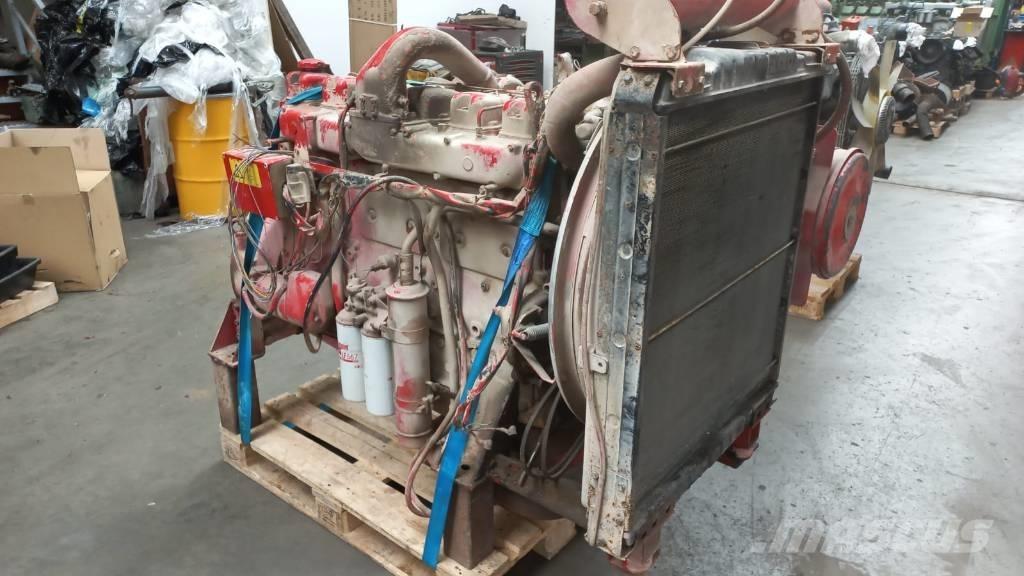 Volvo TD121G Engines