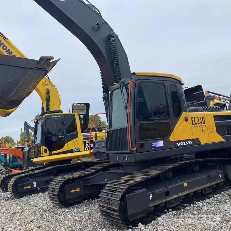 Volvo EC 240 Crawler excavators