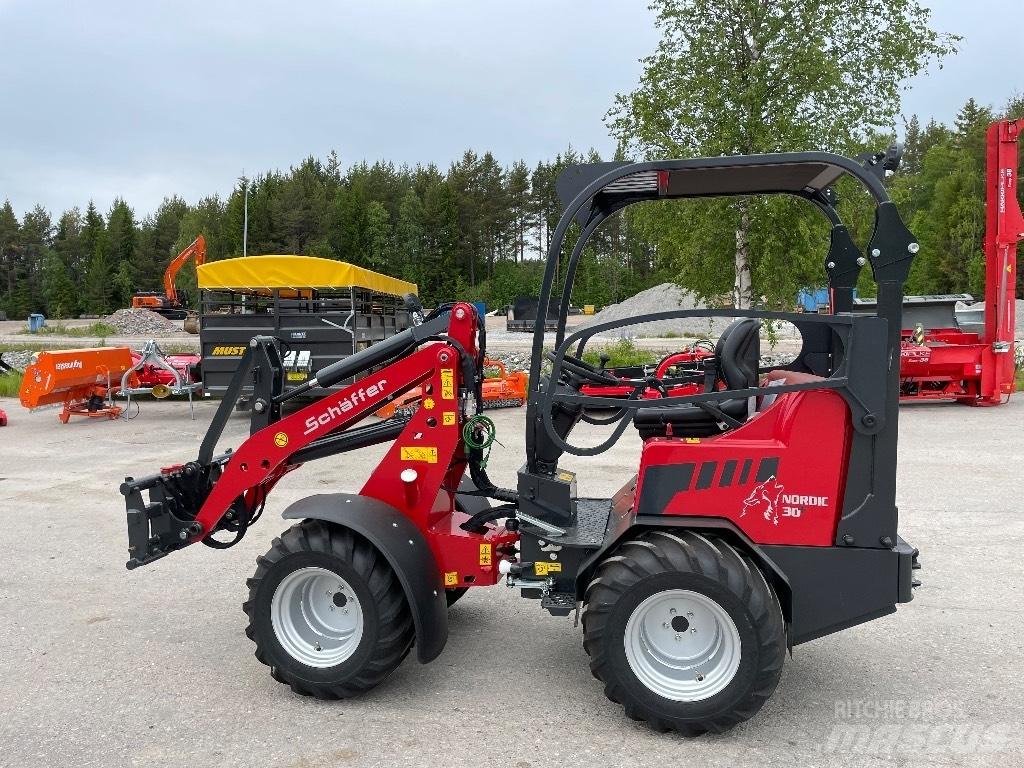 Schäffer Nordic 30 Multi-purpose loaders