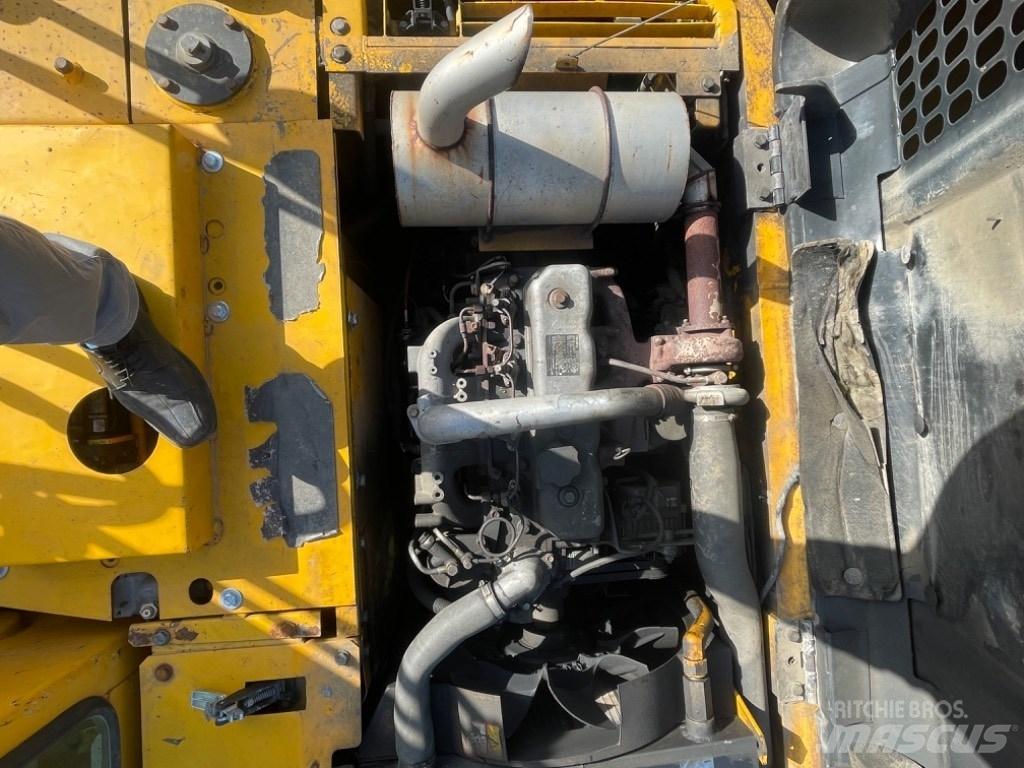 JCB JS 145 W Wheeled excavators